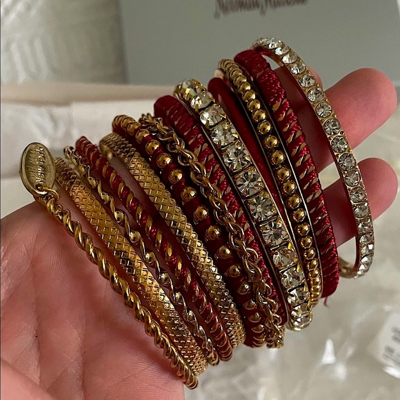 NWT Neiman Marcus Gold and Burgundy Bangle bracelet Set - Picture 8 of 11